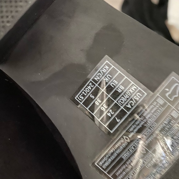 Over knee boots - Picture 3 of 6